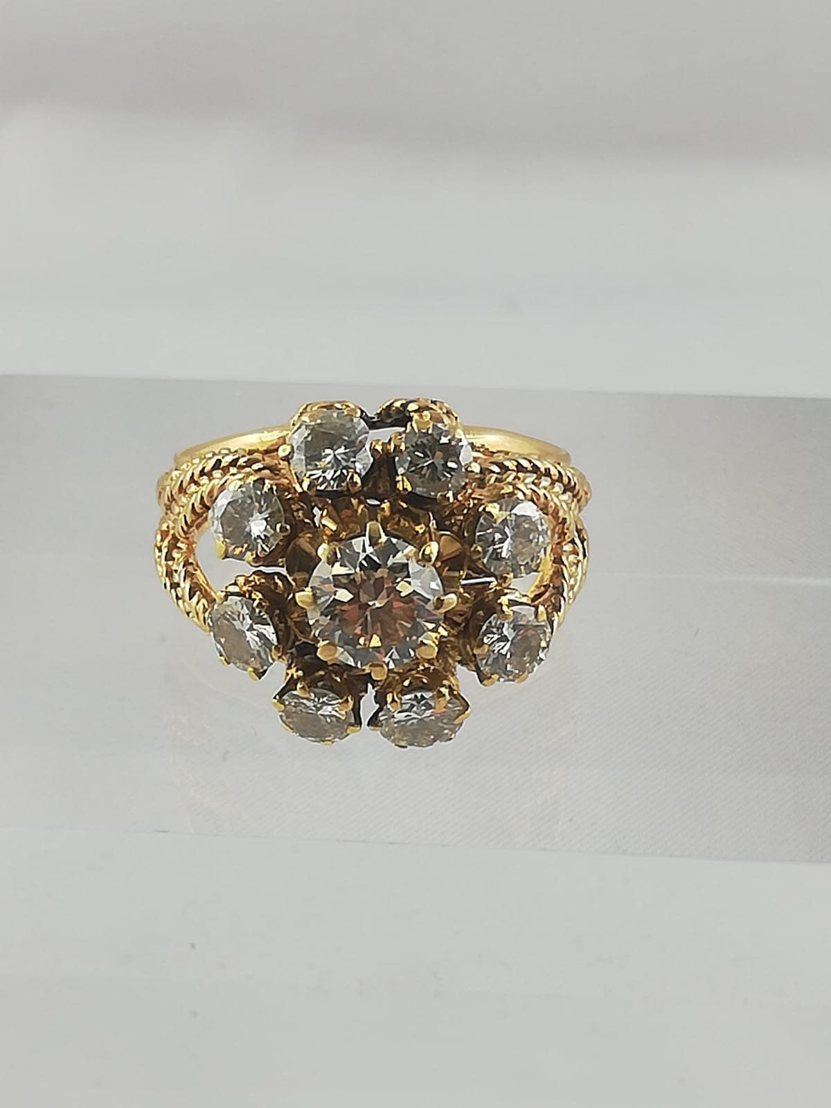 Rachat de bijoux précieux